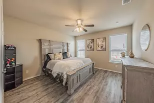 153 Hidden Creek Ct, Saginaw, TX 76131 - Photo 12