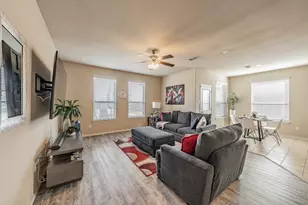 153 Hidden Creek Ct, Saginaw, TX 76131 - Photo 10