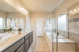 153 Hidden Creek Ct, Saginaw, TX 76131 - Photo 14