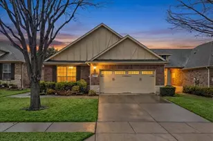 2837 Mott St, Plano, TX 75025 - Photo 2