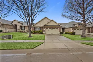 2837 Mott St, Plano, TX 75025 - Photo 2