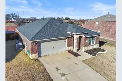 1302 Cedar Hollow Drive, Princeton, TX 75407 - Photo 4