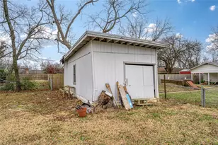 903 Lynn St, Bonham, TX 75418 - Photo 24