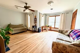 1417 Reynolds St, Goldthwaite, TX 76844 - Photo 6