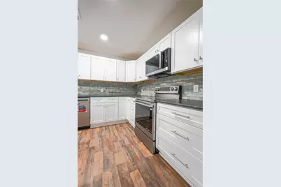 5825 Stratford Drive, Waco, TX 76710 - Photo 12