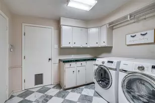 2217 Babalos Ln, Dallas, TX 75228 - Photo 22