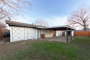 1241 Stevens Ridge Dr, Dallas, TX 75211 - Photo 18