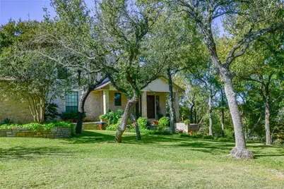 1501 S Chisholm Trail, Granbury, TX 76048 - Photo 2