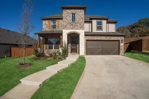 7045 Pecan Gln Pl, Fort Worth, TX 76120 - Photo 2