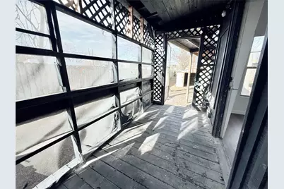 727 W Day Street, Denison, TX 75020 - Photo 16