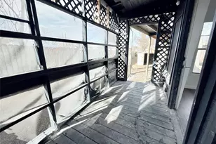 727 W Day St, Denison, TX 75020 - Photo 16