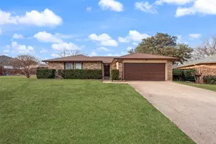 1320 Colony Ct, Flower Mound, TX 75028 - Photo 2