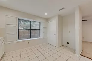 1320 Colony Ct, Flower Mound, TX 75028 - Photo 8