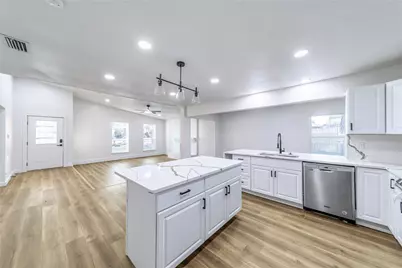 934 Meadowdale Circle, Garland, TX 75043 - Photo 8