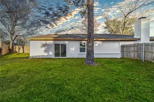 934 Meadowdale Cir, Garland, TX 75043 - Photo 32