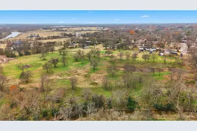 1401 Walnut Street, Cleburne, TX 76033 - Photo 10