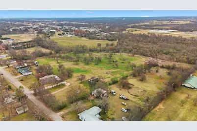 1401 Walnut Street, Cleburne, TX 76033 - Photo 6
