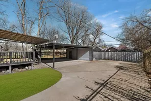 2216 Ross Ave, Fort Worth, TX 76164 - Photo 34