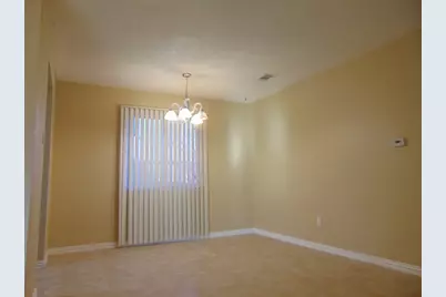 2114 E Park Row Drive, Arlington, TX 76010 - Photo 4