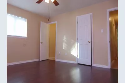 2114 E Park Row Drive, Arlington, TX 76010 - Photo 16