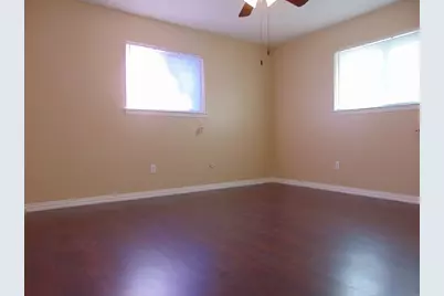 2114 E Park Row Drive, Arlington, TX 76010 - Photo 14