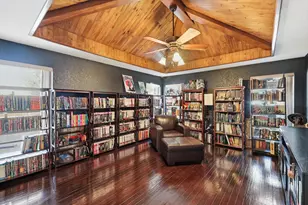 3721 Fieldcrest Ln, Bedford, TX 76021 - Photo 18