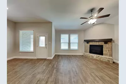 237 Mineral Point Drive, Aledo, TX 76008 - Photo 2