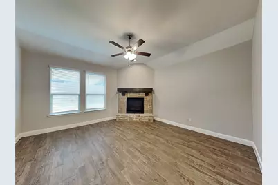 237 Mineral Point Drive, Aledo, TX 76008 - Photo 4