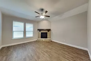 237 Mineral Point Dr, Aledo, TX 76008 - Photo 4