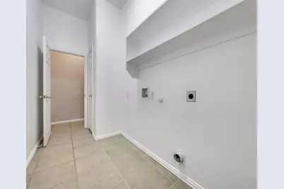 4445 Stones River Road, Grand Prairie, TX 75052 - Photo 8