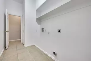 4445 Stones River Rd, Grand Prairie, TX 75052 - Photo 8