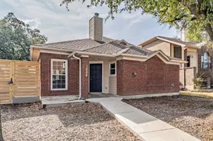 1004 Alameda Dr, Carrollton, TX 75007 - Photo 2