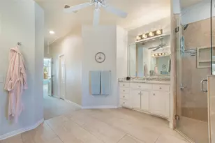 2327 Clearspring Dr N, Irving, TX 75063 - Photo 26