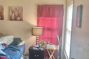 6925 Kennison Dr, Dallas, TX 75227 - Photo 6