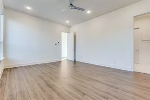 3388 Anchor Ct, Dallas, TX 75219 - Photo 20