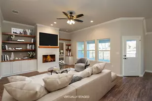 110 St Francis Ln, Mabank, TX 75156 - Photo 2