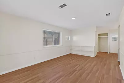 1102 Crisp Drive, Irving, TX 75061 - Photo 4