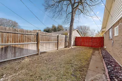 1102 Crisp Drive, Irving, TX 75061 - Photo 36