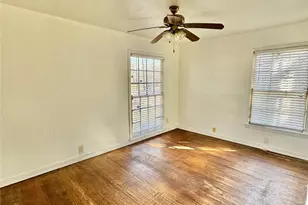 8246 Marvel Dr, Dallas, TX 75217 - Photo 12