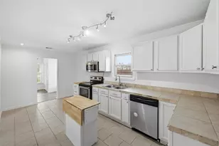 418 Russell St, White Settlement, TX 76108 - Photo 12