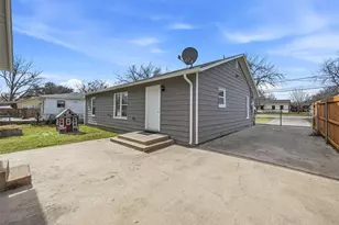 418 Russell St, White Settlement, TX 76108 - Photo 30