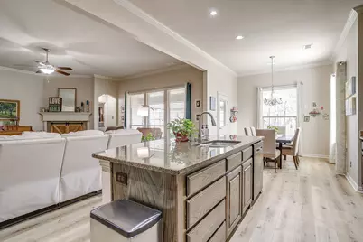 604 Marybeth Drive, Burleson, TX 76028 - Photo 14