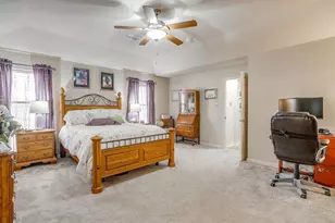 604 Marybeth Dr, Burleson, TX 76028 - Photo 20