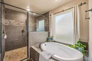 614 Violet Dr, Tolar, TX 76476 - Photo 10