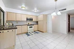 3206 Catalpa St, Garland, TX 75044 - Photo 8