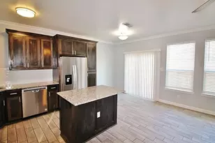 517 Kingscote Ct, Arlington, TX 76010 - Photo 4