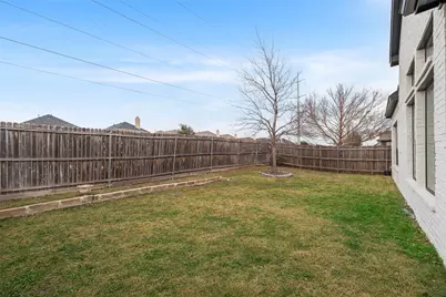 13709 Bluebell Drive, Little Elm, TX 75068 - Photo 32