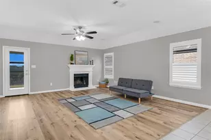 2756 Cresent Lake Dr, Little Elm, TX 75068 - Photo 10