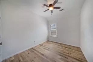 2756 Cresent Lake Dr, Little Elm, TX 75068 - Photo 18