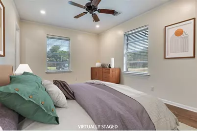 2804 Vassar Drive, Irving, TX 75062 - Photo 8